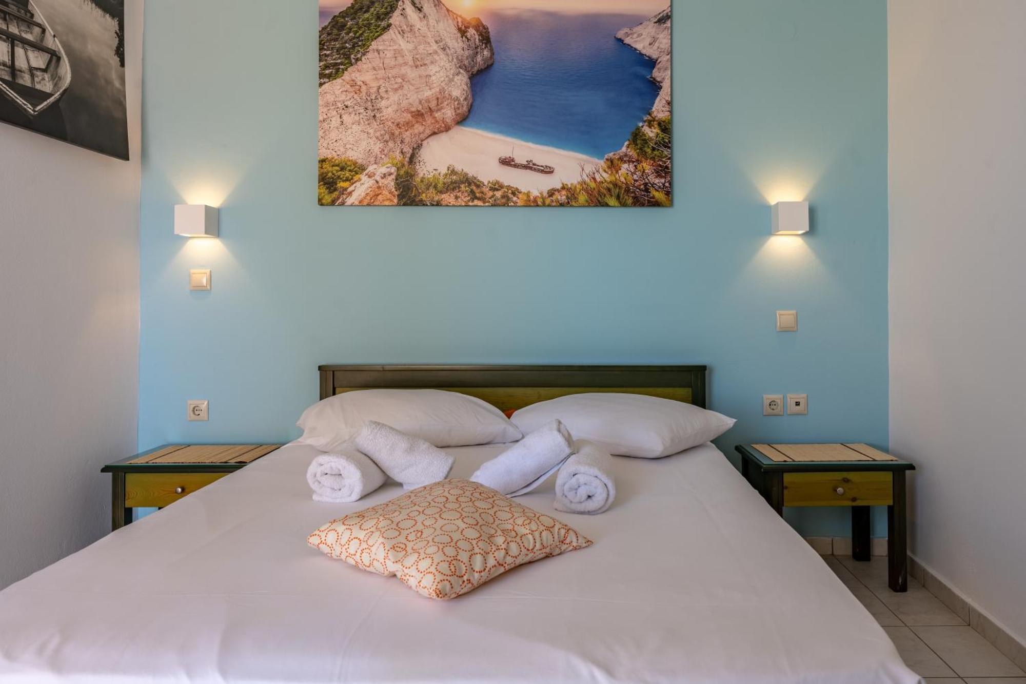 Seafront Spirit Suites 扎金索斯镇 外观 照片